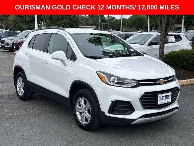 Used 2020 Chevrolet Trax LT AWD/4WD image 1