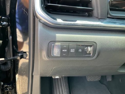Used 2026 GMC Terrain Elevation FWD image 8