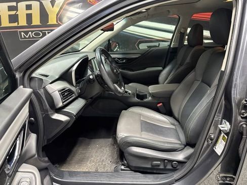 Used 2022 Subaru Outback Onyx Edition XT AWD/4WD image 4