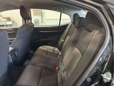 Used 2025 Toyota Camry LE image 20