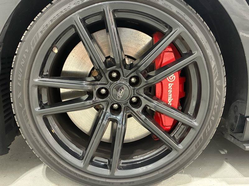 Used 2020 Ford Mustang Shelby GT500 w/ Technology Package RWD image 13