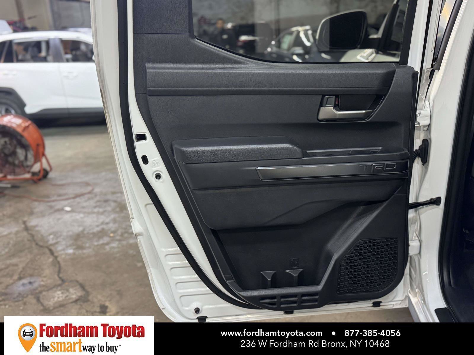 Used 2024 Toyota Tacoma TRD Off-Road AWD/4WD image 12