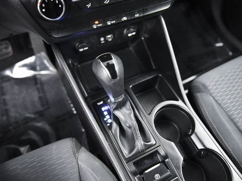 Used 2019 Hyundai Tucson SE image 20