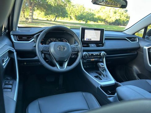 Certified 2025 Toyota RAV4 XLE Premium image 12