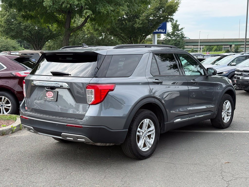 Used 2023 Ford Explorer XLT w/ Equipment Group 202A AWD/4WD image 6