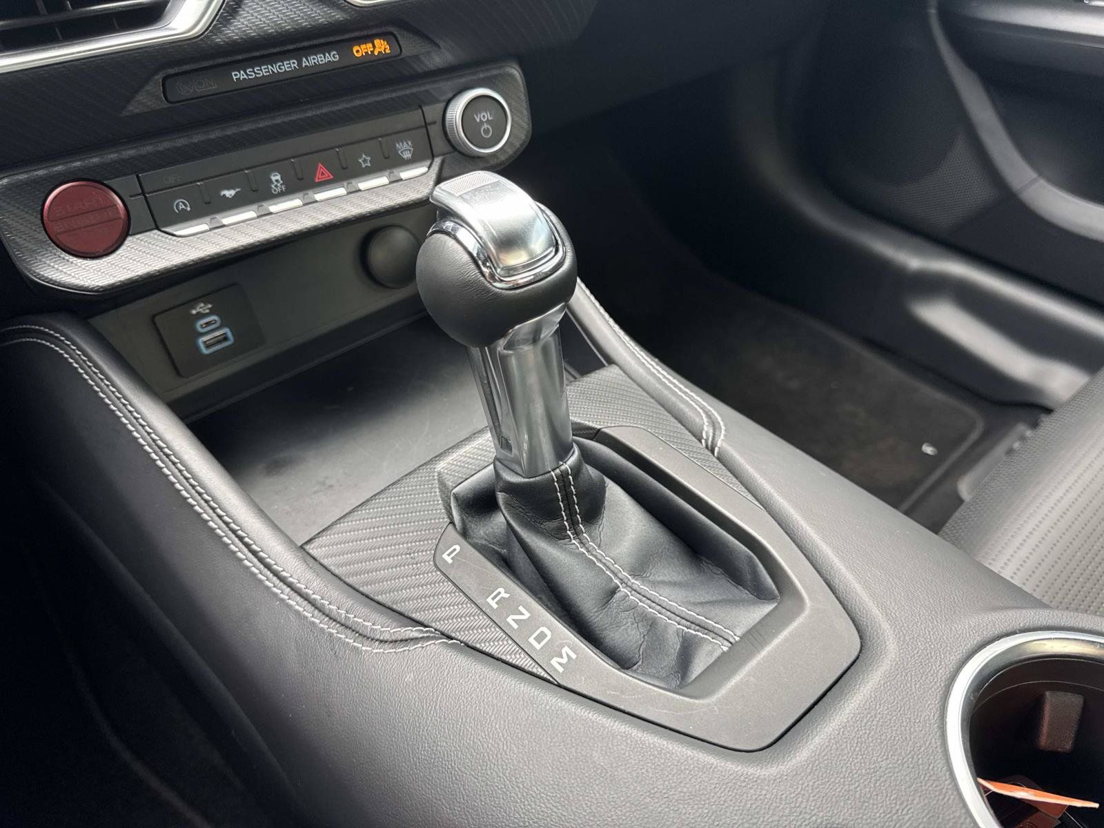 Used 2025 Ford Mustang GT Premium RWD image 26