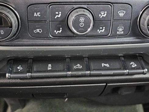 Used 2016 Chevrolet Silverado 2500 LT w/ LT Convenience Package AWD/4WD image 22