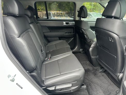 Used 2025 Hyundai Santa Fe XRT image 12