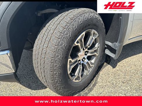 Certified 2026 GMC Sierra 1500 SLT AWD/4WD image 3