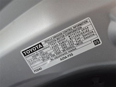 Used 2021 Toyota Highlander Platinum image 28