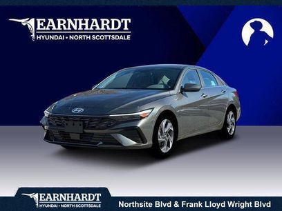 New 2025 Hyundai Elantra SEL