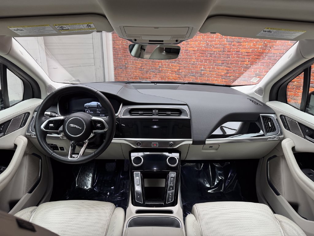 Used 2020 Jaguar I-PACE SE AWD/4WD image 15