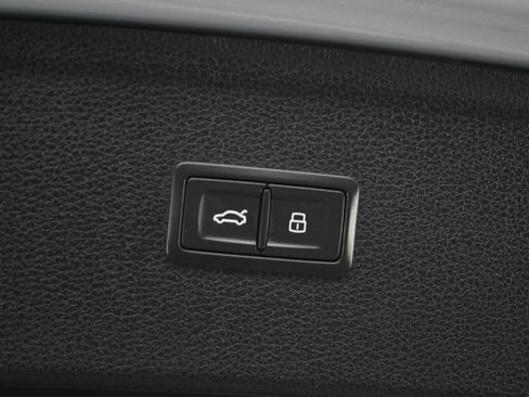 Used 2023 Audi SQ5 Premium Plus AWD/4WD image 17