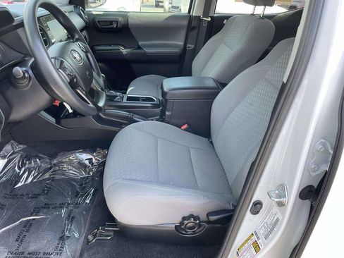 Used 2021 Toyota Tacoma SR w/ SR Convenience Package image 28