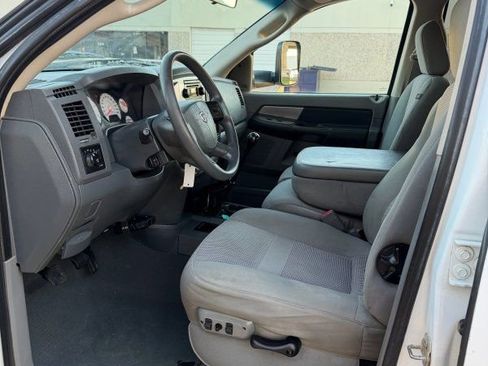 Used 2008 Dodge Ram 2500 Truck SXT image 11