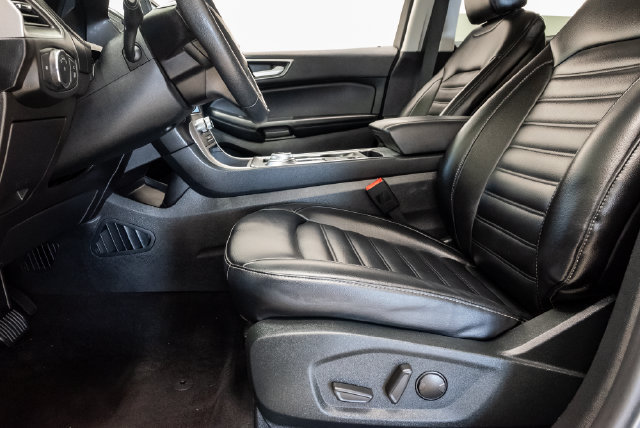 Used 2022 Ford Edge SEL w/ Convenience Package AWD/4WD image 13