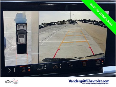 Certified 2024 Chevrolet Silverado 1500 High Country w/ High Country Premium Package AWD/4WD image 16