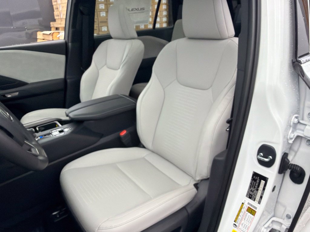 New 2026 Lexus TX 350 AWD image 17