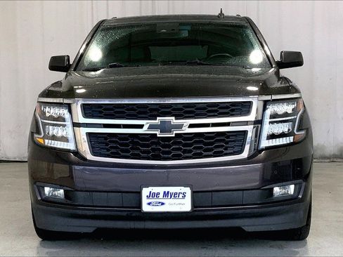 Used 2016 Chevrolet Tahoe LT image 3