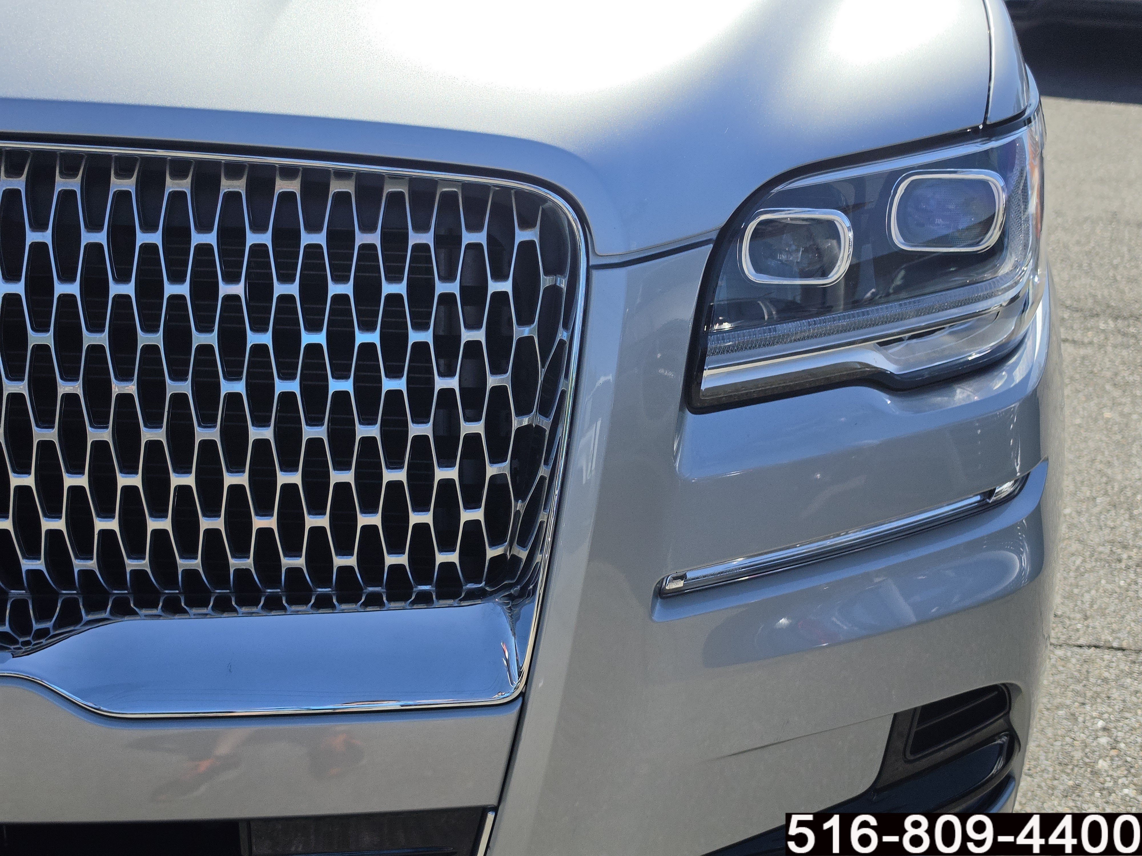 Used 2023 Lincoln Navigator Reserve AWD/4WD image 12