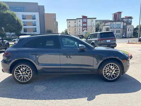 Used 2018 Porsche Macan S AWD/4WD image 6