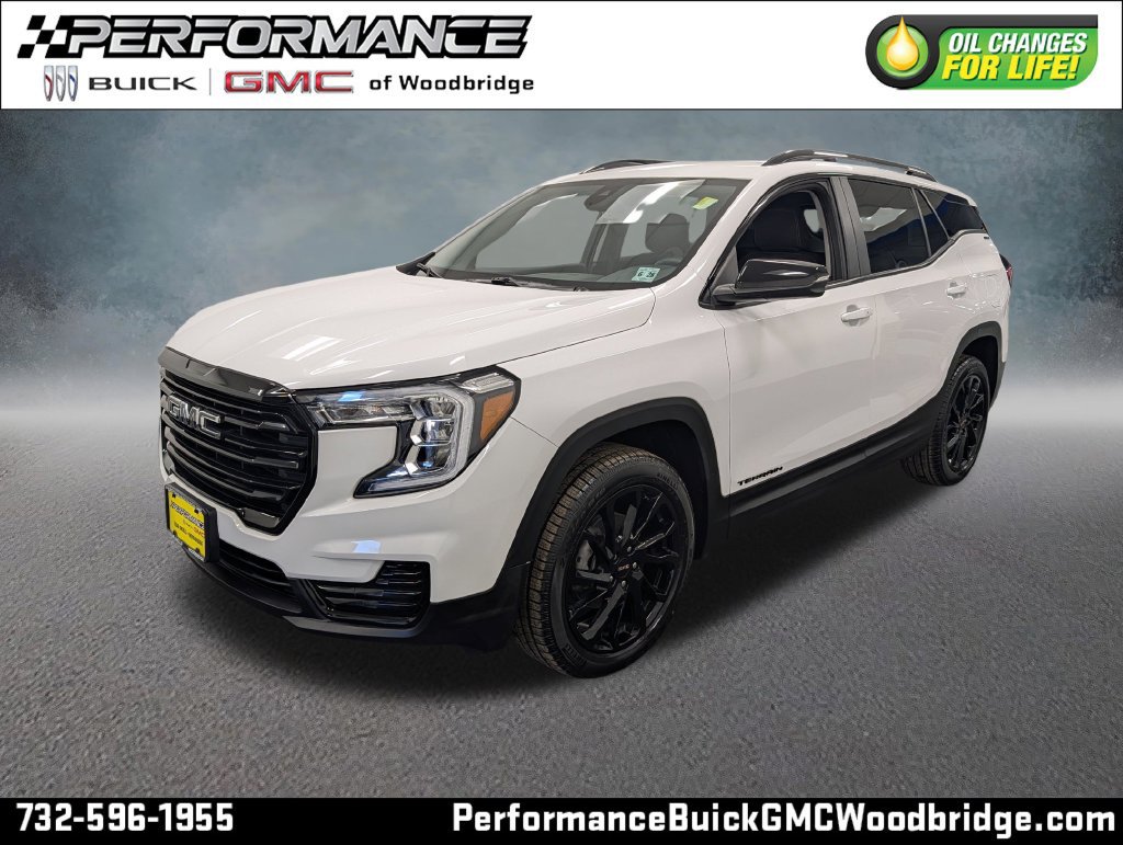 Used 2023 GMC Terrain SLE w/ Driver Convenience Package AWD/4WD image 1