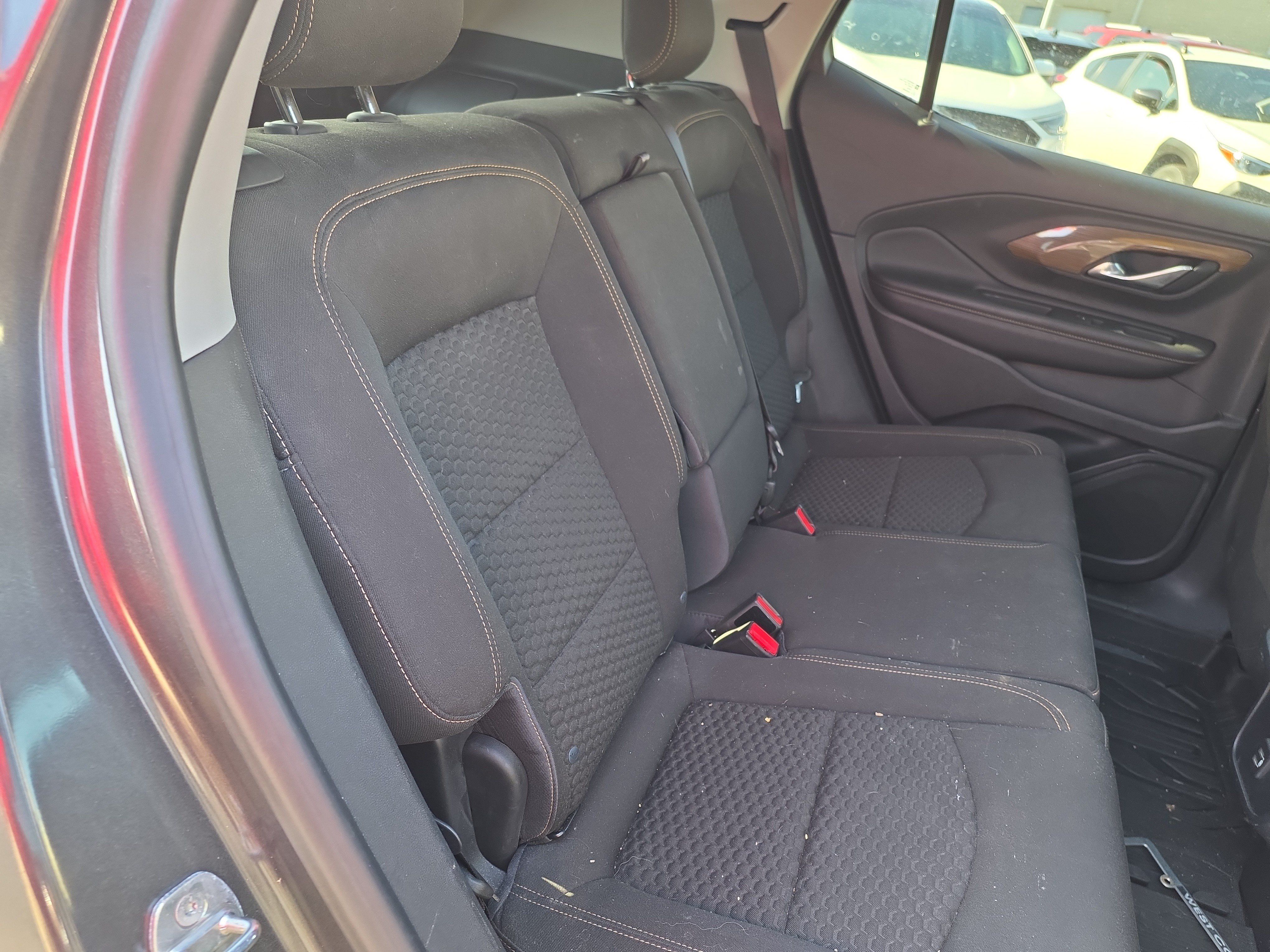 Used 2020 GMC Terrain SLE w/ Elevation Edition FWD image 10