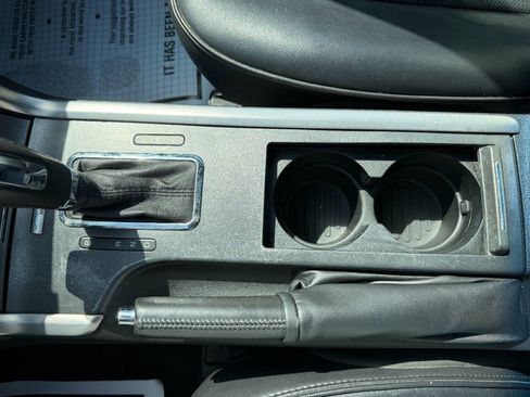 Used 2012 Lincoln MKZ w/ Interior Aluminum Trim Pkg image 20