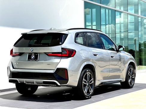 New 2026 BMW X1 xDrive28i w/ Technology Package AWD/4WD image 4