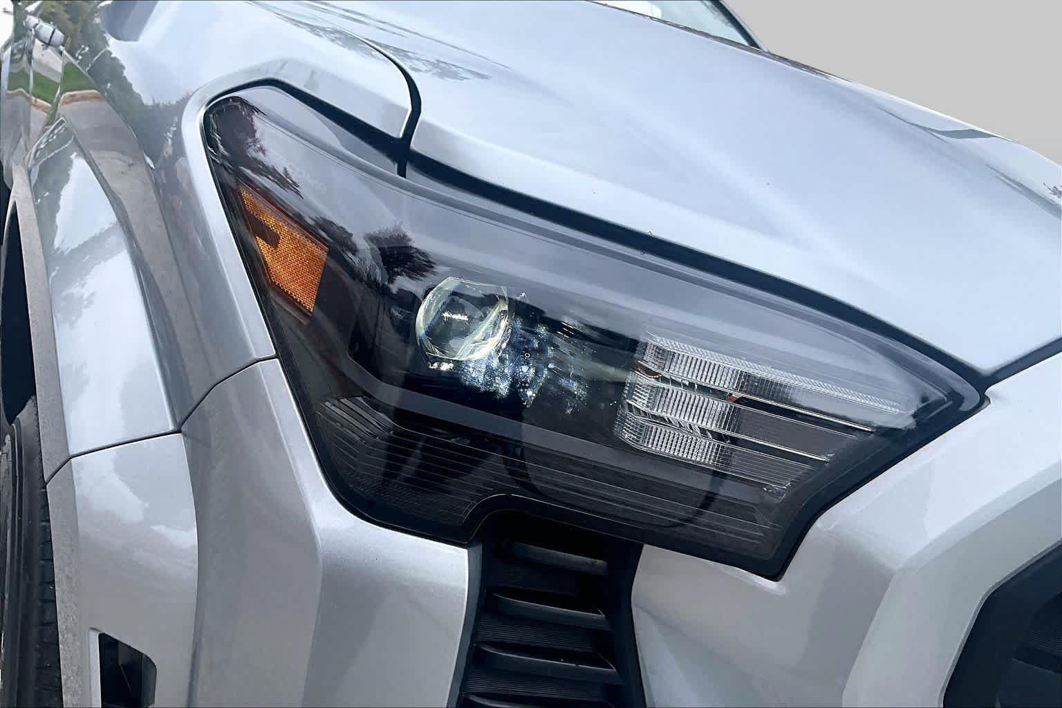 Used 2024 Toyota Tacoma SR5 RWD image 27