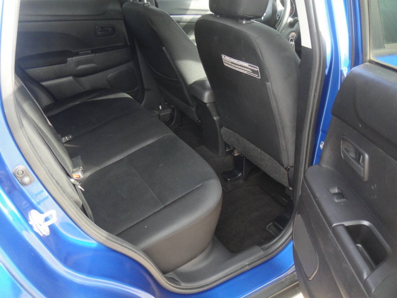 Used 2015 Mitsubishi Outlander Sport ES AWD/4WD image 15