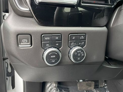 Used 2023 GMC Sierra 1500 SLT w/ SLT Premium Plus Package image 25