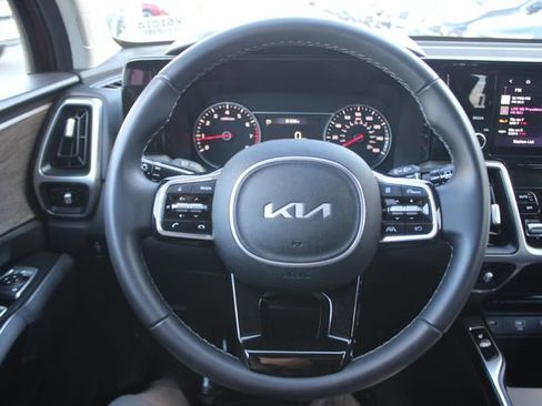 Certified 2023 Kia Sorento S AWD/4WD image 15