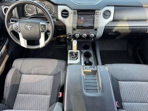 Used 2016 Toyota Tundra SR5 w/ SR5 Upgrade Package AWD/4WD image 19