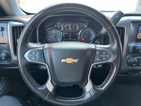 Used 2018 Chevrolet Silverado 1500 LT w/ Texas Edition image 23