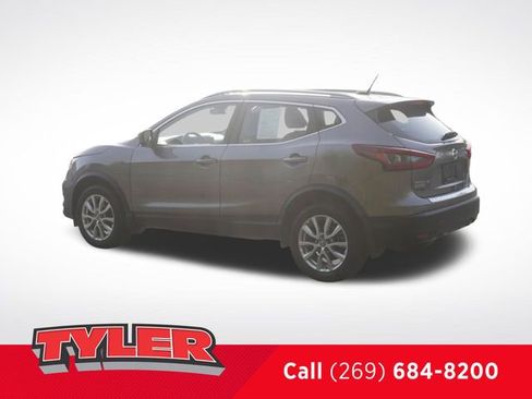 Used 2022 Nissan Rogue Sport SV AWD/4WD image 5