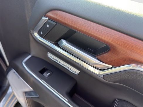 Used 2023 GMC Sierra 1500 Denali w/ Denali Reserve Package image 16