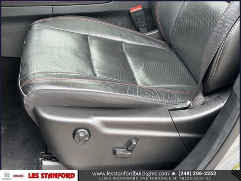 Used 2025 Dodge Durango R/T AWD/4WD image 19