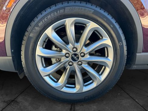 Used 2020 Lincoln Corsair FWD w/ Premium Package image 15