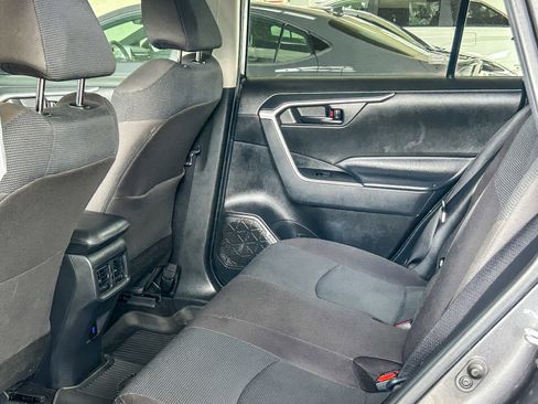 Used 2023 Toyota RAV4 LE FWD image 18
