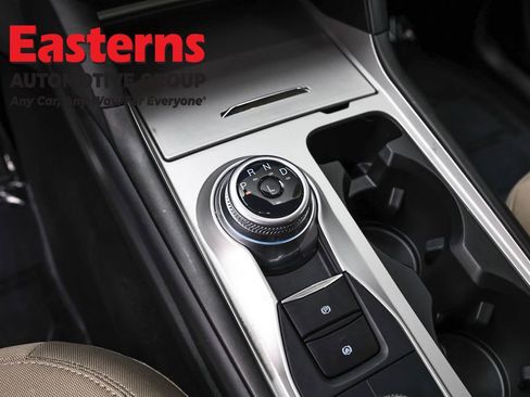 Used 2023 Ford Explorer 4WD image 12