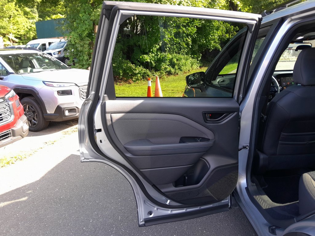 Used 2026 Subaru Forester Premium AWD/4WD image 23