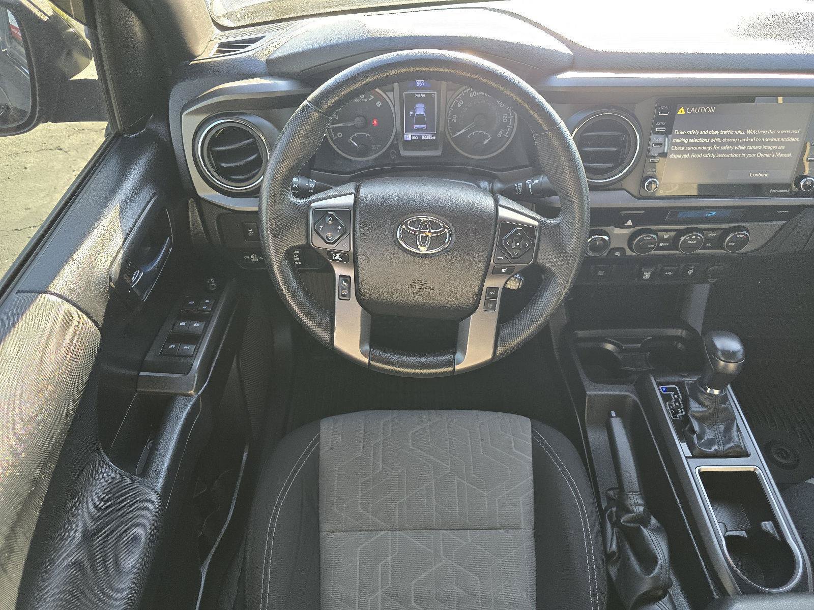 Used 2022 Toyota Tacoma TRD Off-Road AWD/4WD image 17