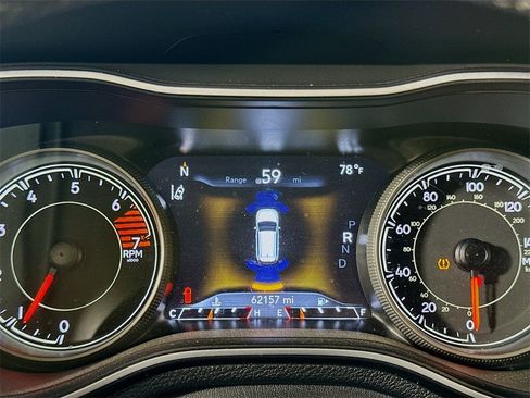 Used 2023 Jeep Cherokee Altitude Lux image 10