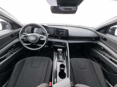 New 2026 Hyundai Elantra Sport FWD image 13