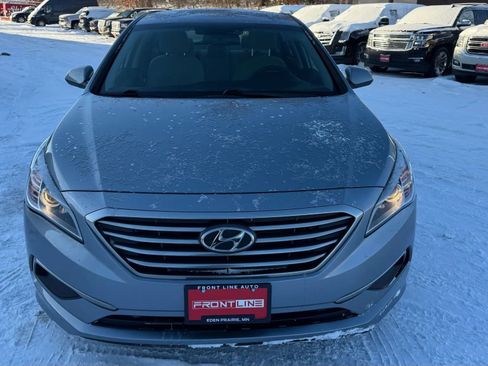 Used 2016 Hyundai Sonata SE image 14