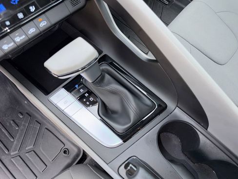 Used 2023 Hyundai Elantra SEL w/ Cargo Package FWD image 26