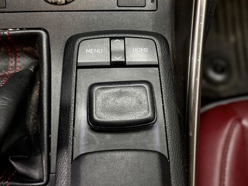 Used 2016 Lexus IS 300 AWD image 22