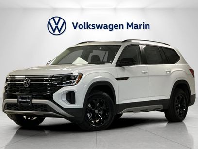 New 2025 Volkswagen Atlas Peak Edition SE