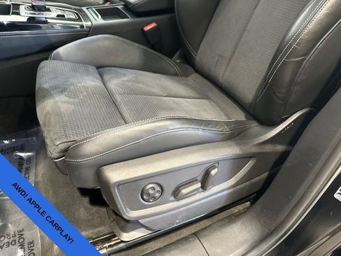 Used 2022 Audi SQ5 Premium Plus w/ Premium Plus Package AWD/4WD image 19